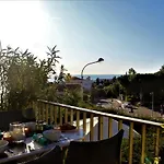 Nice Booking - Lanterne Bleue